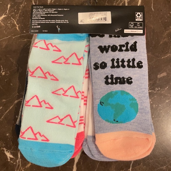 Let the Adventure Begin Socks NO BOUNDARIES - 10 Pair Low Cut - 10 Designs - Picture 4 of 4
